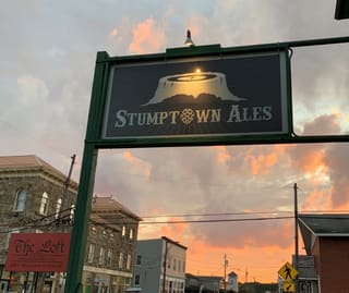 Stumptown Ales sign above the brewery entrance in Davis